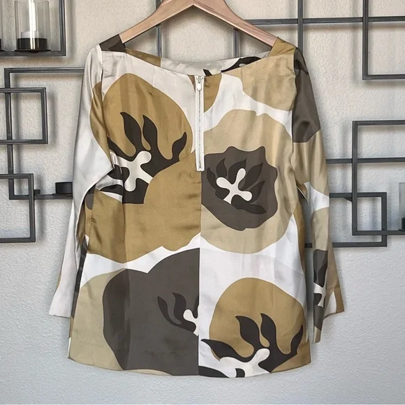 NWT J. Crew Brown and Tan Abstract Blouse, 100% Silk - Picture 2 of 6